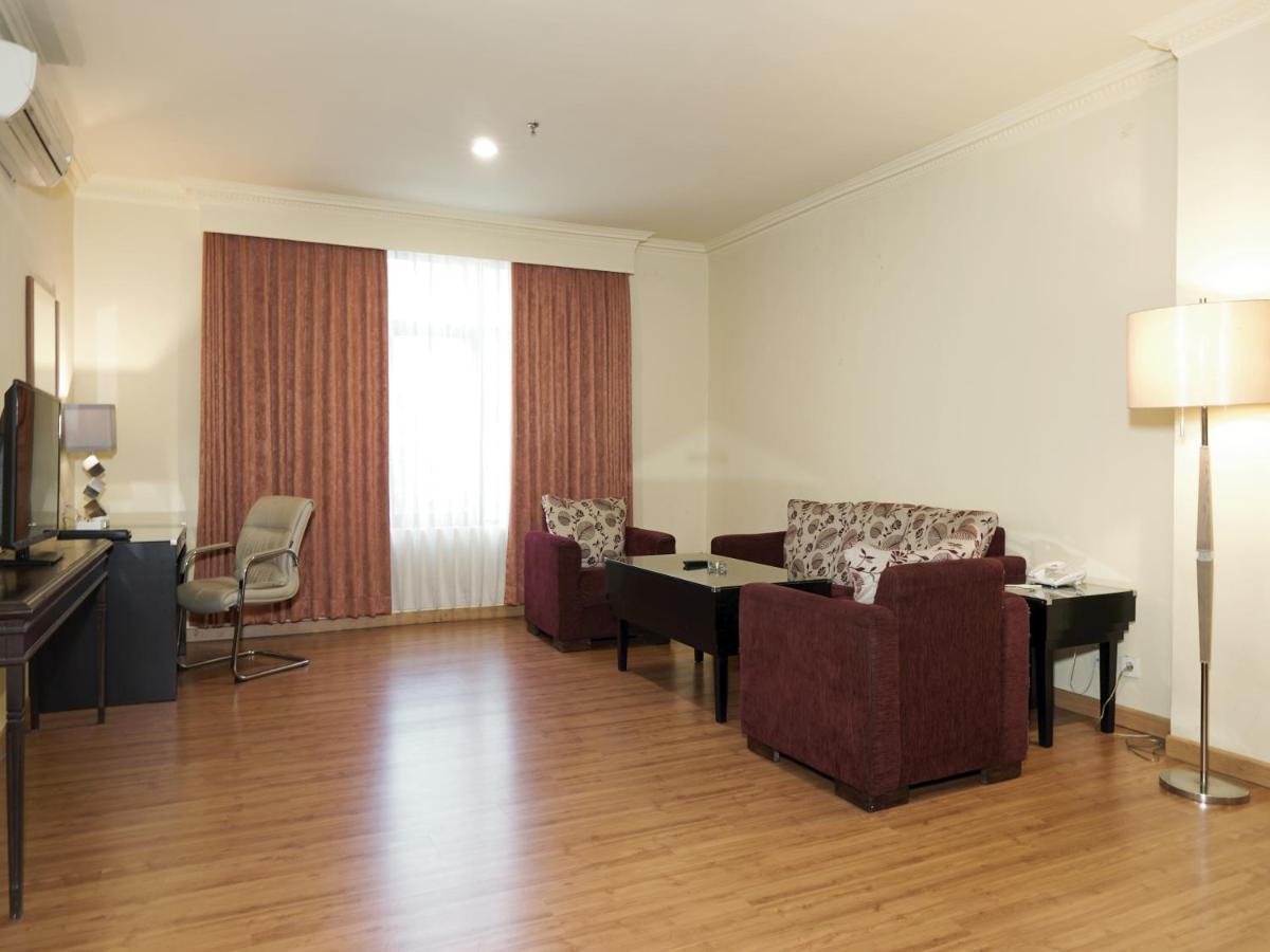 Sari Ater Kamboti Hotel Bandung Exterior photo