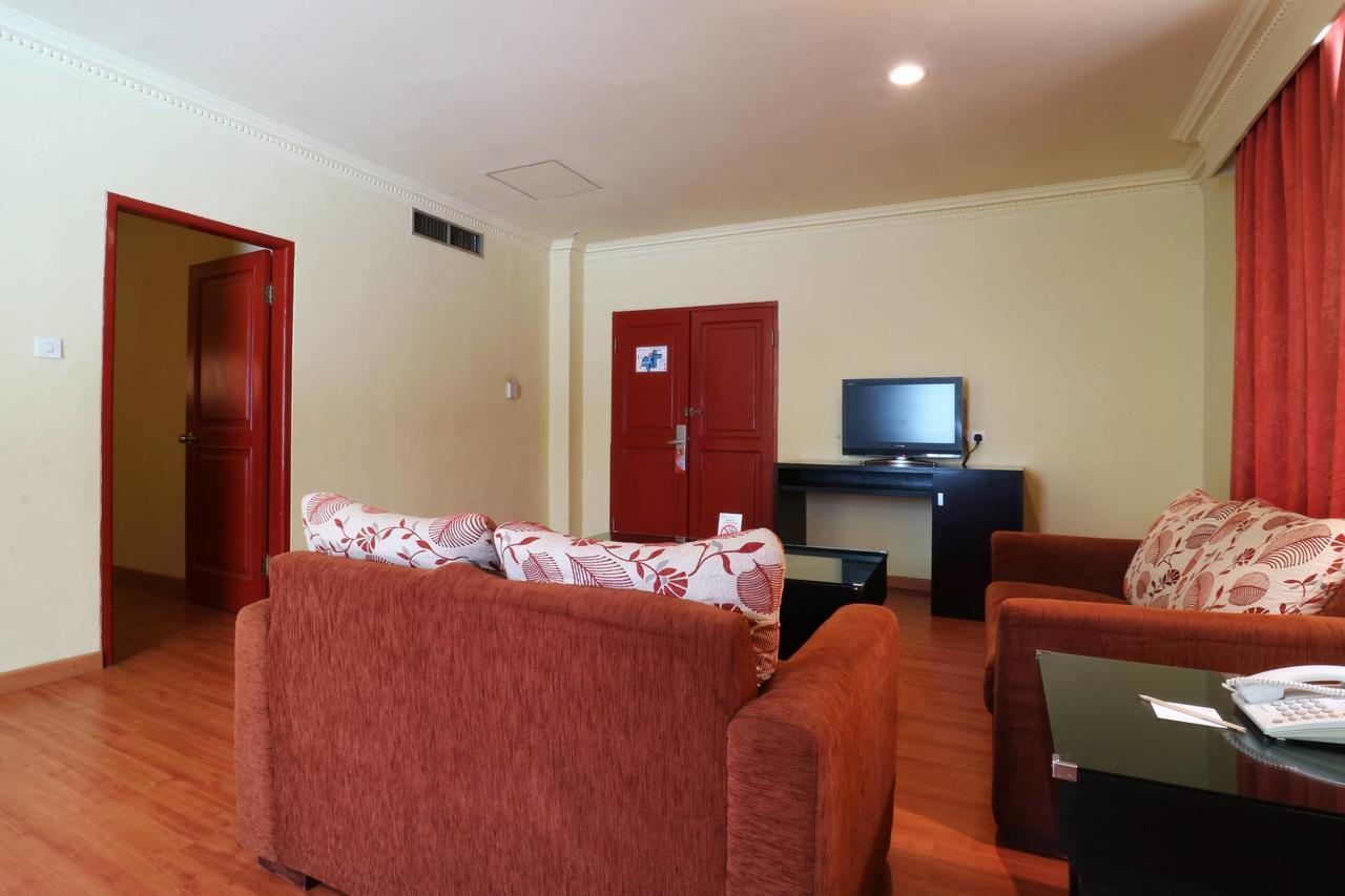 Sari Ater Kamboti Hotel Bandung Exterior photo