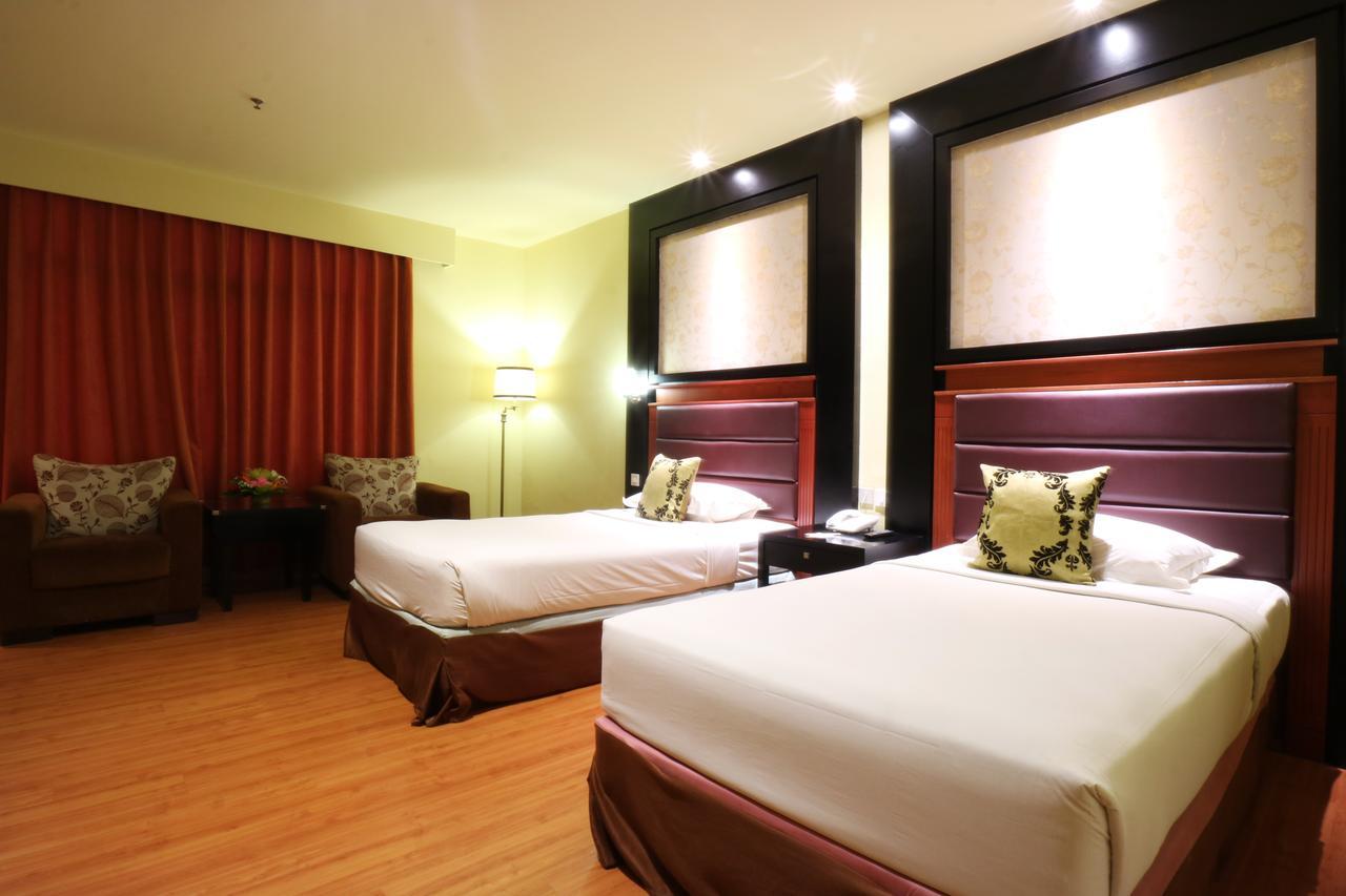 Sari Ater Kamboti Hotel Bandung Exterior photo