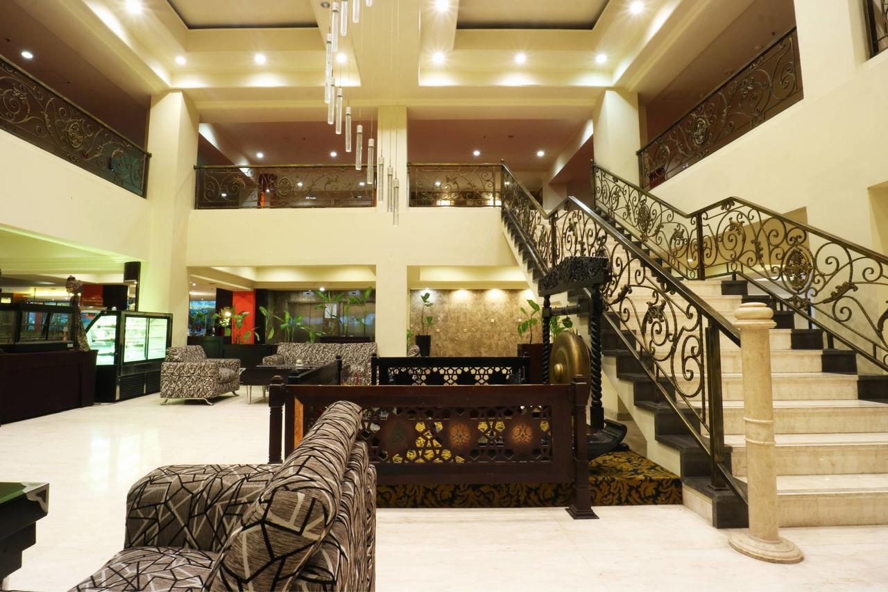 Sari Ater Kamboti Hotel Bandung Exterior photo